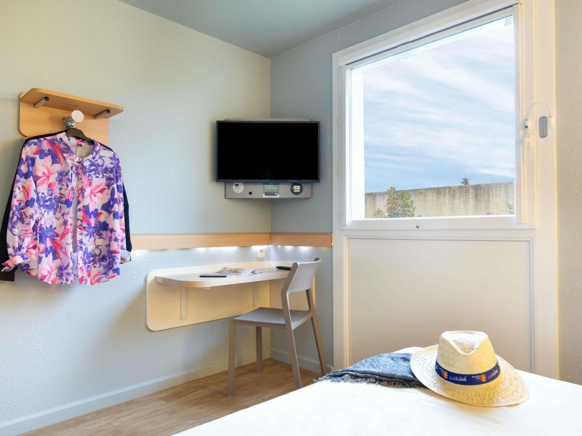 Ibis Budget Кавайон Экстерьер фото